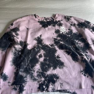 Black and purple tie dye cropped soulcycle sweatshirt